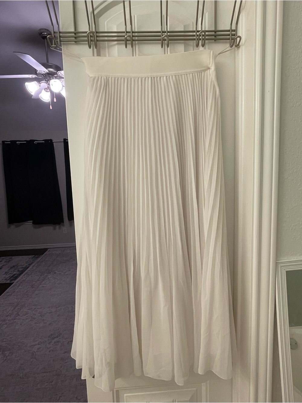 Aritzia Cream Pleated A-Line Midi Skirt